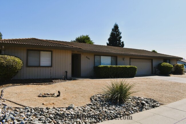 Building Photo - 8700 Cullen Ct