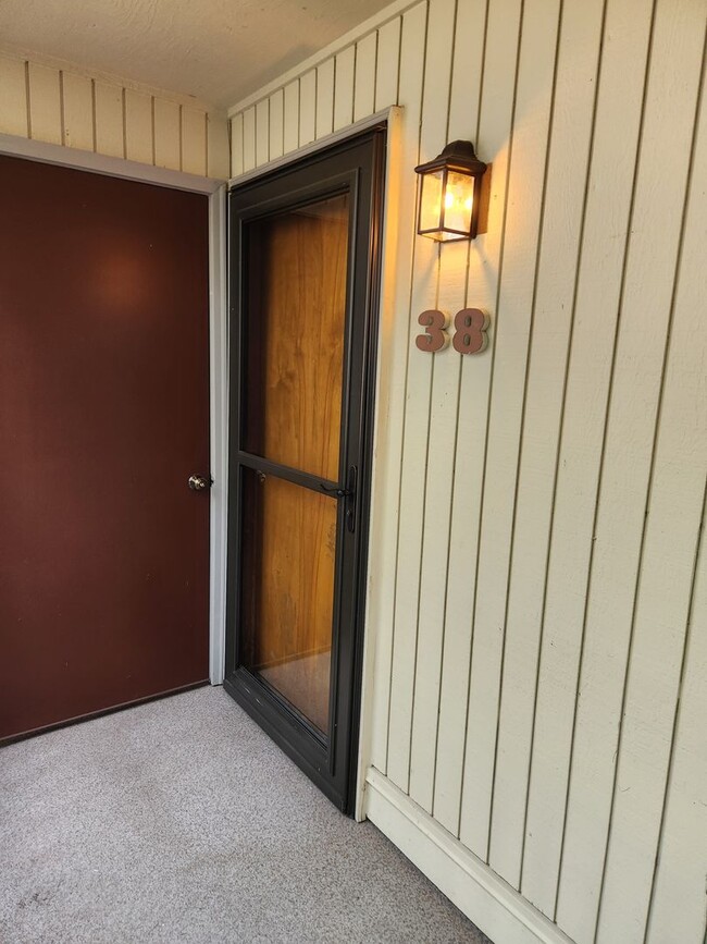 Photo - 2 Marigold Dr