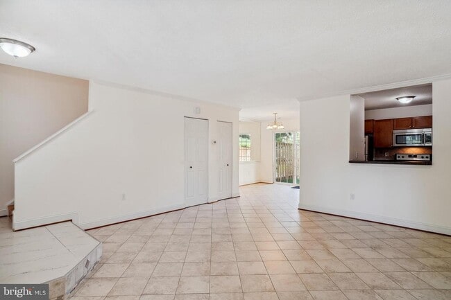 Photo - 11444 Herefordshire Way