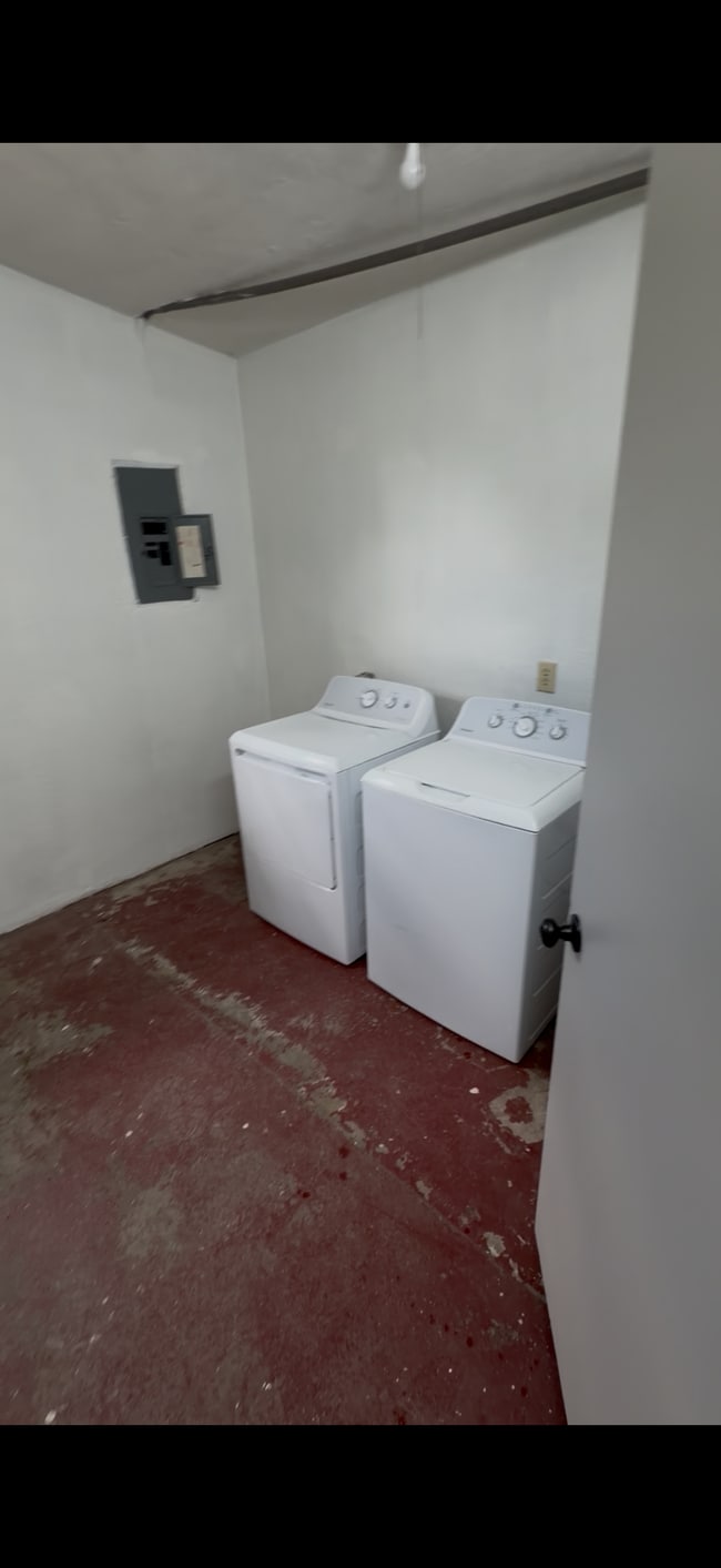 Photo - 142 Bridle Path