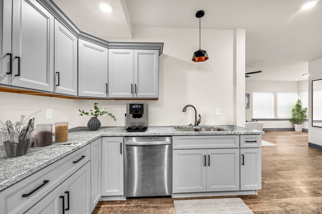 Photo - 36 Spring Creek Ct Unit 36