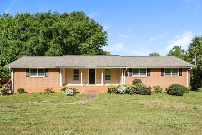 Building Photo - 4910 Springdale Rd Rental
