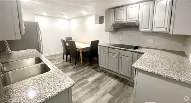 Building Photo - 1197 S Kendall Ct Rental