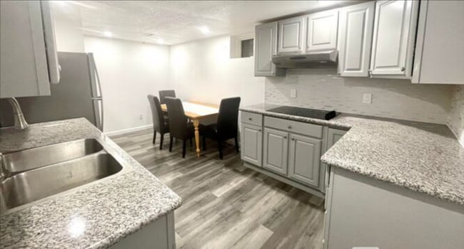 Building Photo - 1197 S Kendall Ct Rental