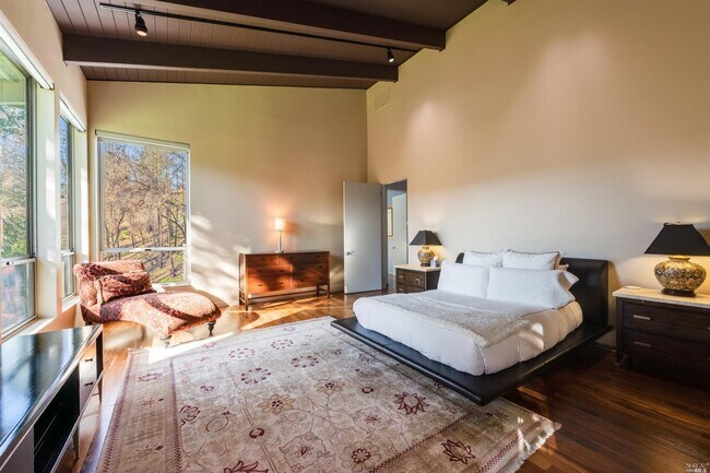 Photo - 9 Bournemouth Rd