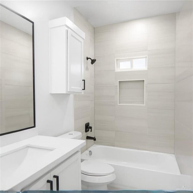 Photo - 5 N Alexandrite Ave Unidad 1