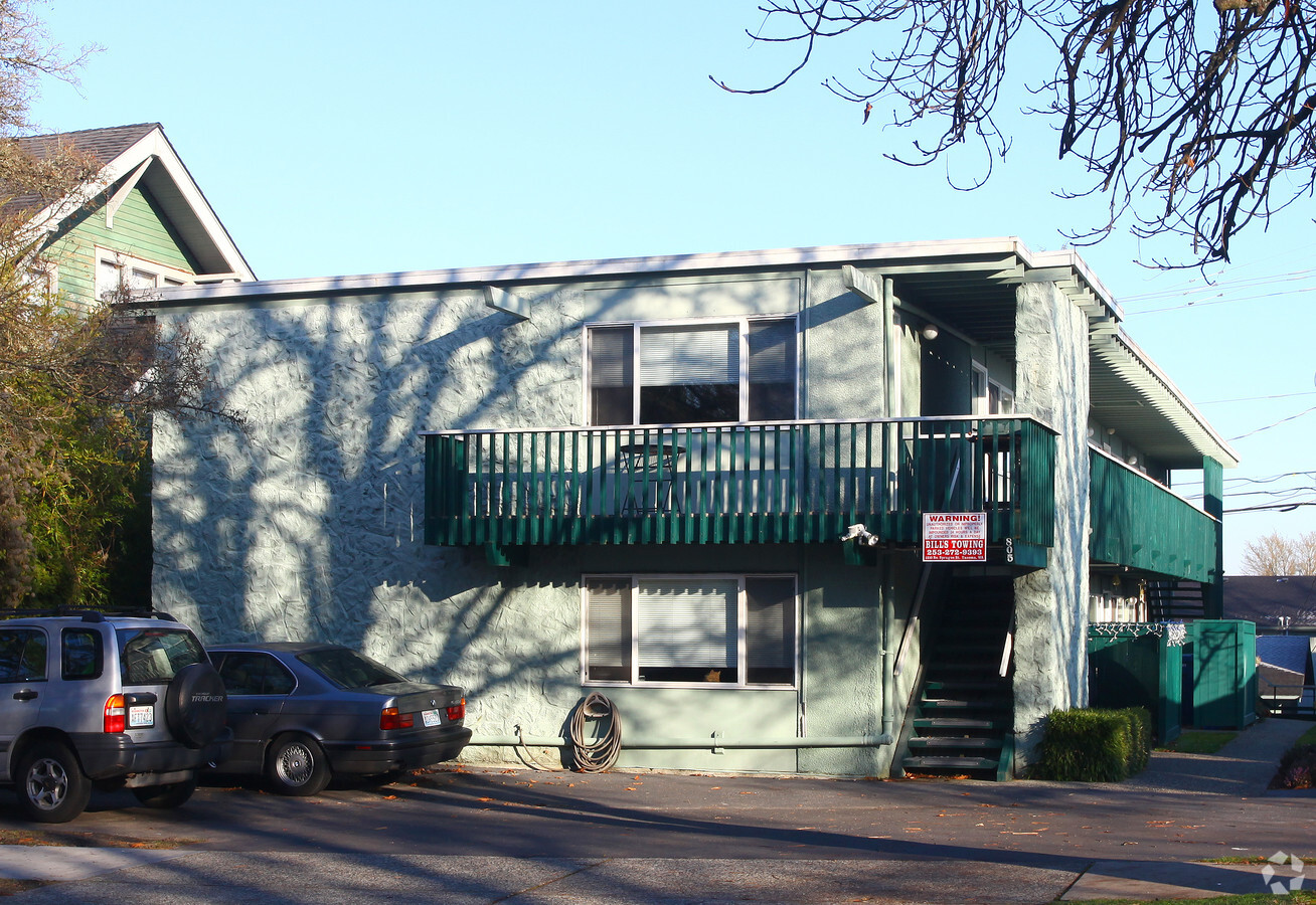 Photo - Andrew Barrett Apartments
