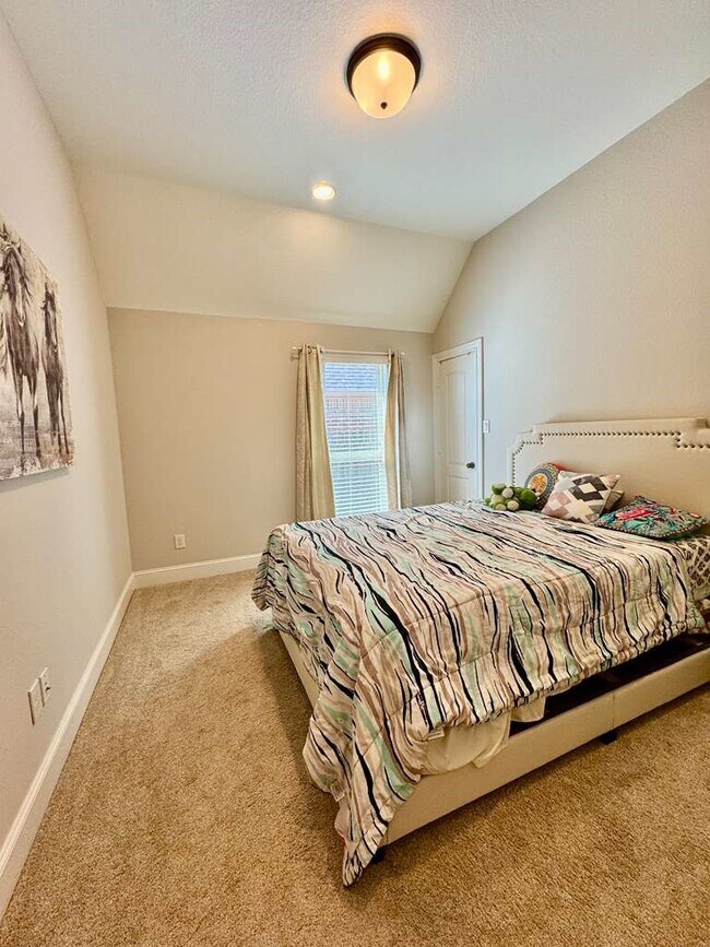 Photo - 18614 Town Bluff Dr