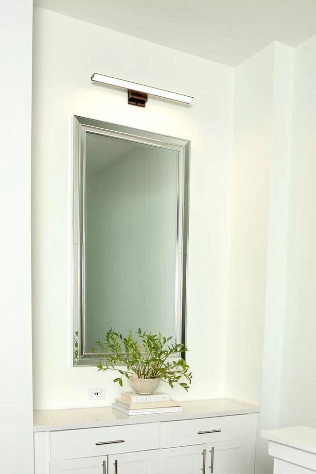 Photo - 814 2nd Ave N