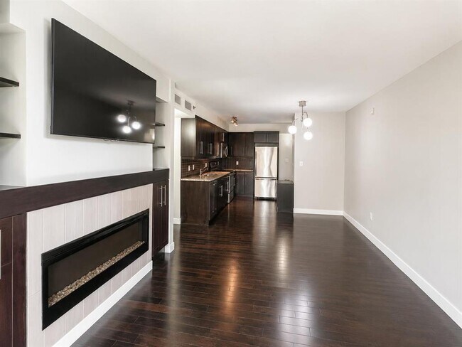 Photo - 235 Bridgeland Dr S