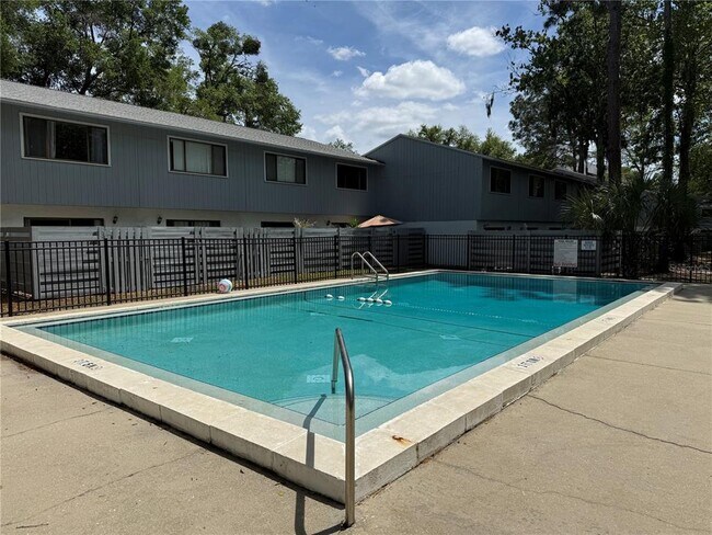 Photo - 3600 SW 19th Ave