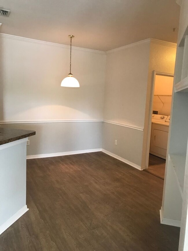 Photo - 3621CR#725(75) Unit 725