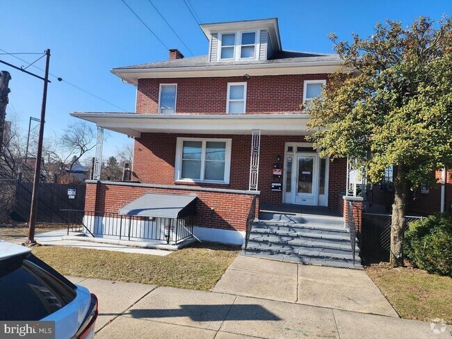 Building Photo - 1406 Schuylkill Ave Rental