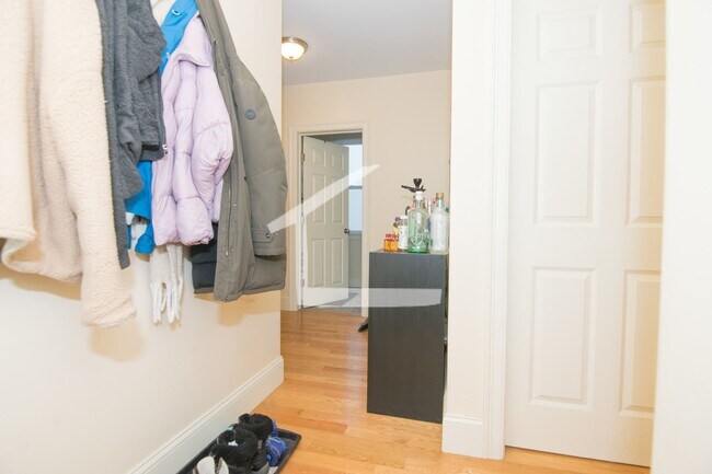 Photo - Allston 4-bed/2bath Near Packard's Corner ...