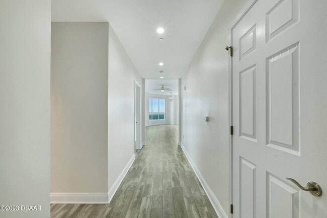 Photo - 241 Riverside Dr Unit 2509