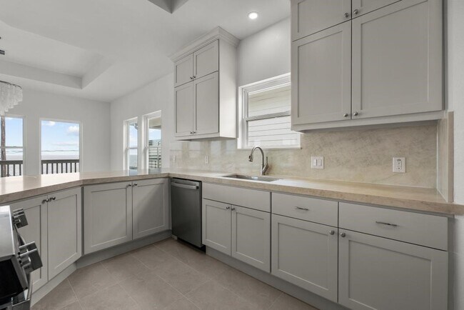 Photo - 510 2nd St