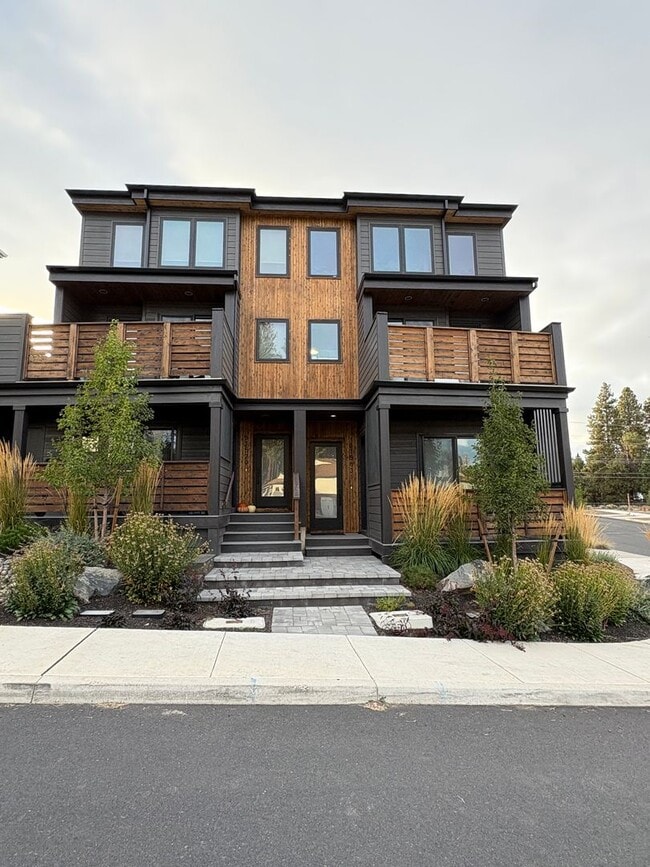 Photo - One bedroom apartment on Bend's SW side. E...