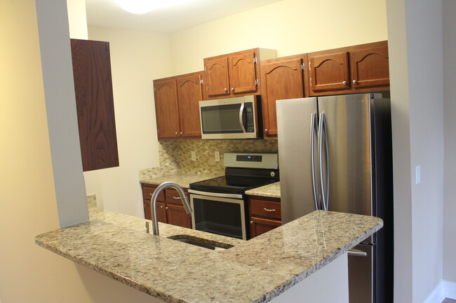 Photo - 2700 Pine Tree Rd NE Condo Unit 2308