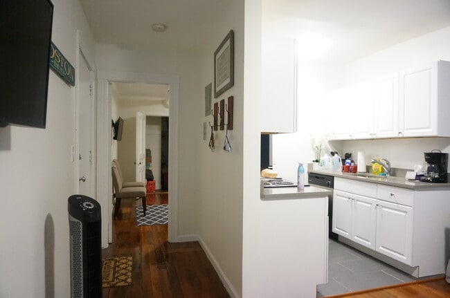 Photo - 1642 Commonwealth Ave