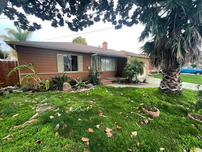 Photo - MUST SEE! BEAUTIFUL 3 BEDROOM 2 BATH HOME IN HAYWARD CA!!!