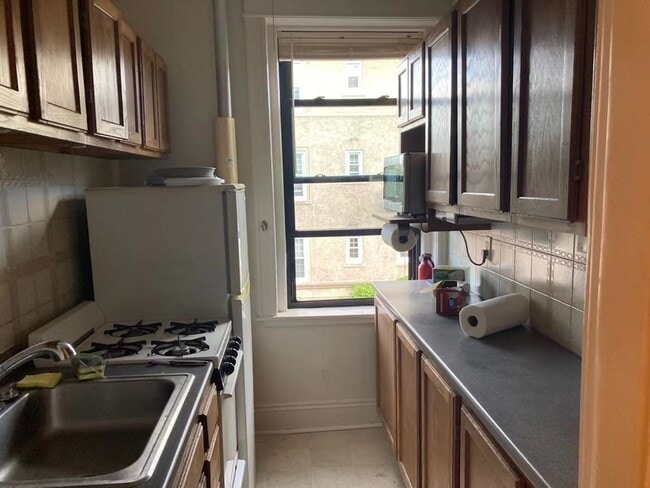 Photo - 43 Glenville Ave Unit 15