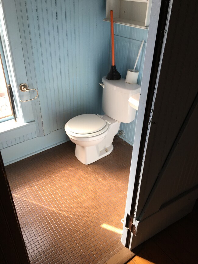 Photo - 30 1/2 Public Sq Unidad Loft