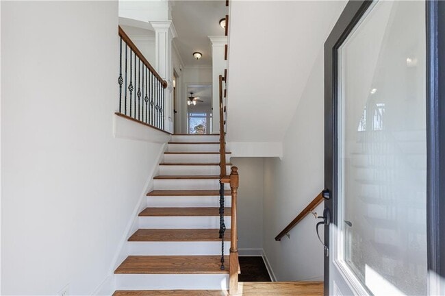 Photo - 1012 Madeline Ln