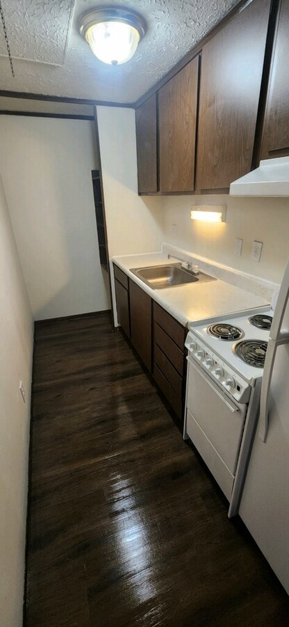 Photo - 1100 Northview Dr Unit HB1E