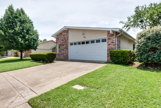 Photo - COMING SOON - FANTASTIC NORTH BEDFORD LOCATION