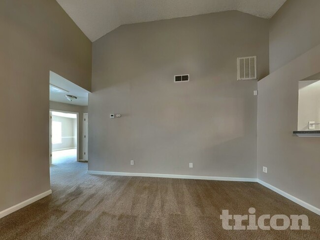 Photo - 240 Kings Cove