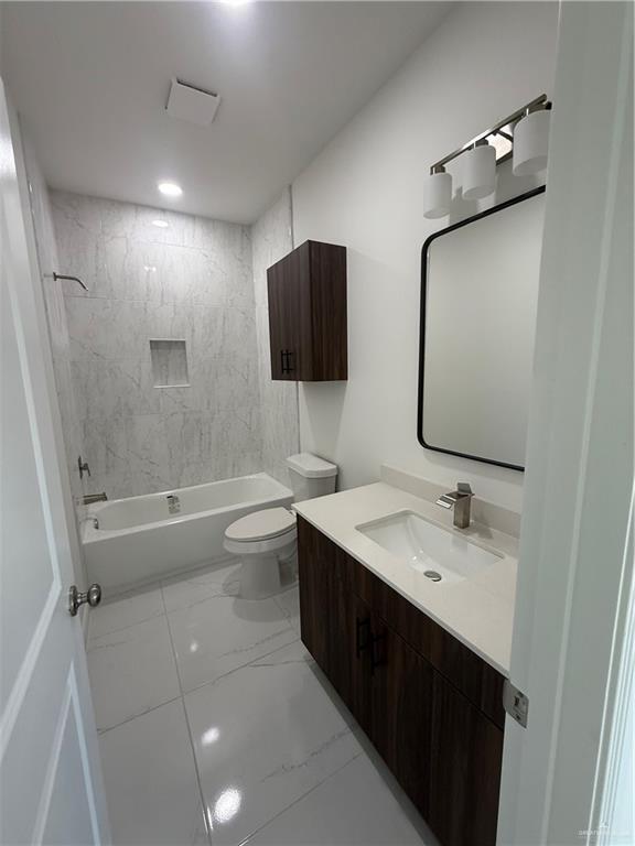 Photo - 7 7th St Unit 0