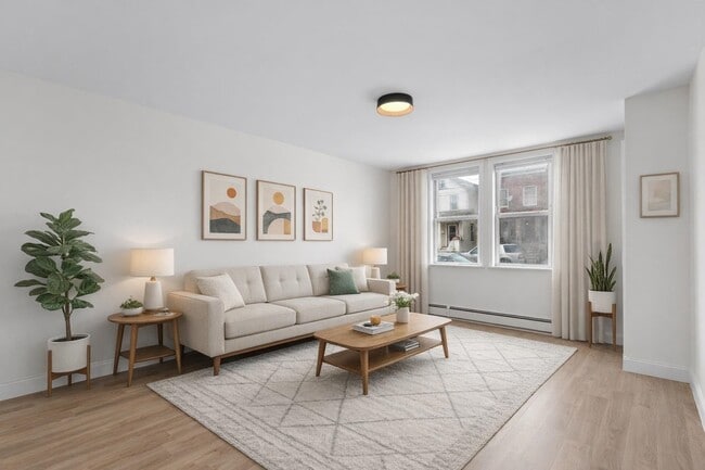 Building Photo - 676 Chestnut St Unit 1