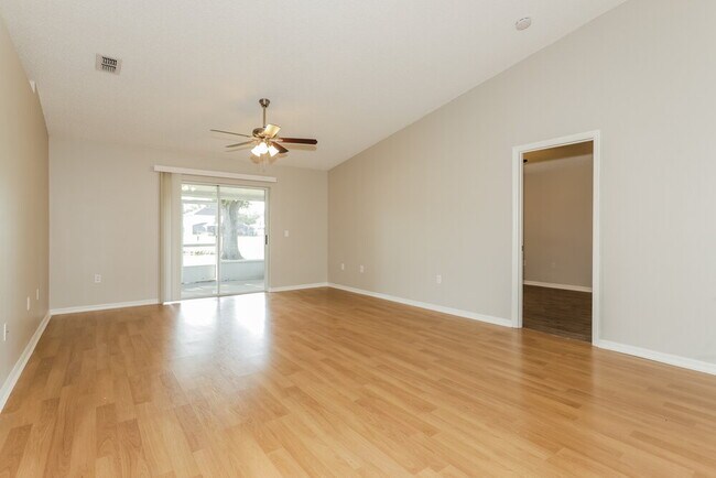 Photo - 12932 Kings Lake Dr