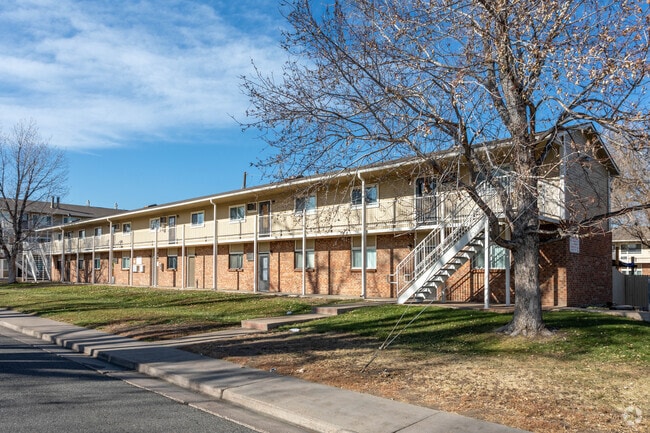 Cherry Tree Apartments - Cherry Tree Apartments