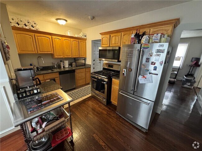 Building Photo - 132 Gesler St Unit 1 Rental