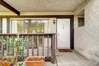 Building Photo - 302 Miraleste Dr Rental