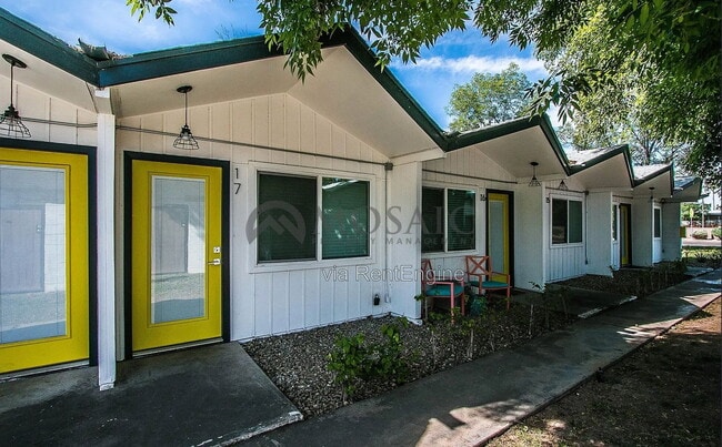 2309 S College Ave Unit 3