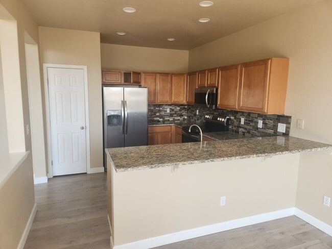 Photo - 8179 Meadowcrest Dr
