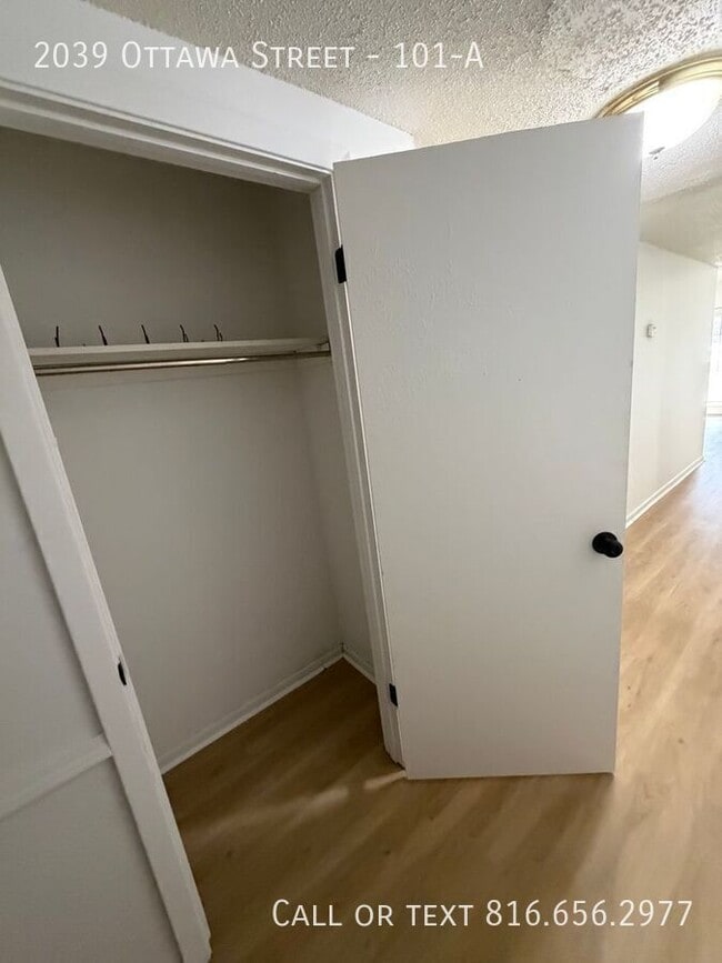 Photo - 2039 Ottawa St Unit 101-A