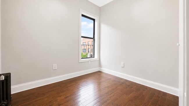 2254 5th Ave Unit 14