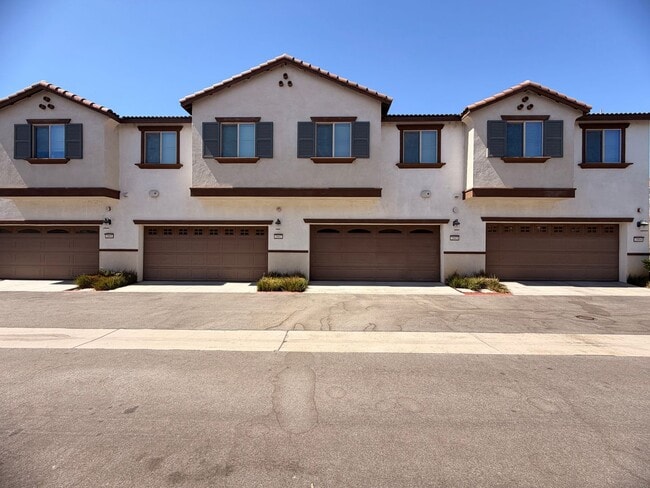 Photo - 24122 Tuscany Ave