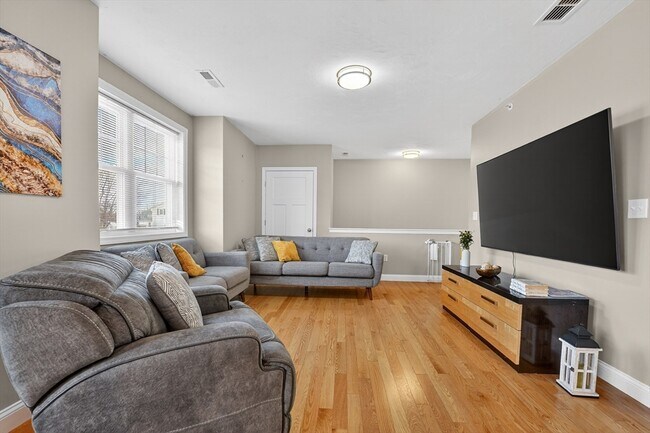 Photo - 7 Gorham St Unit 57