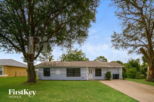 Photo - 571 Degroodt Rd SW
