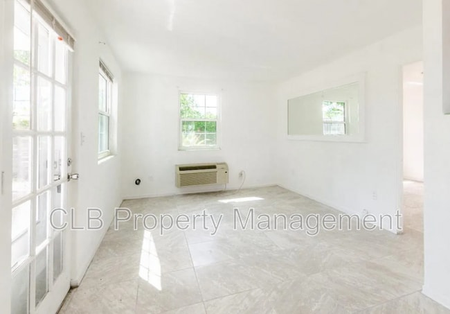 Photo - 36 Brooks Dr