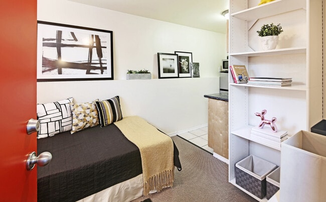 Photo - Centro by aPodment Suites