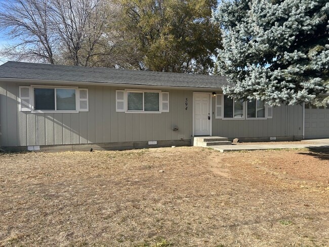 Building Photo - Charming 3-Bedroom Home – Madras