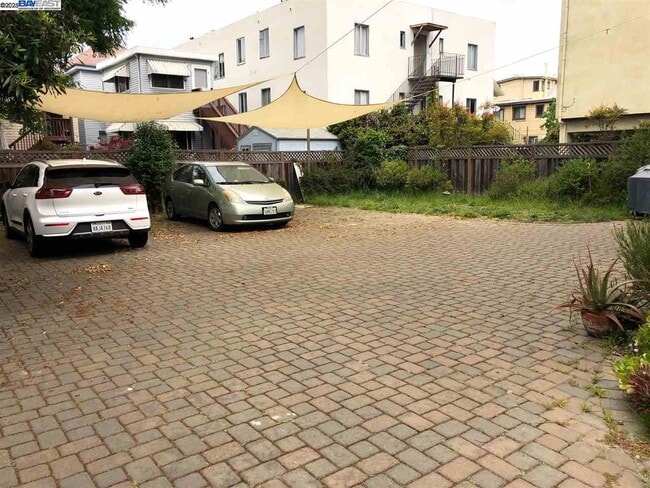 Photo - 1173 Park Ave E Unit A