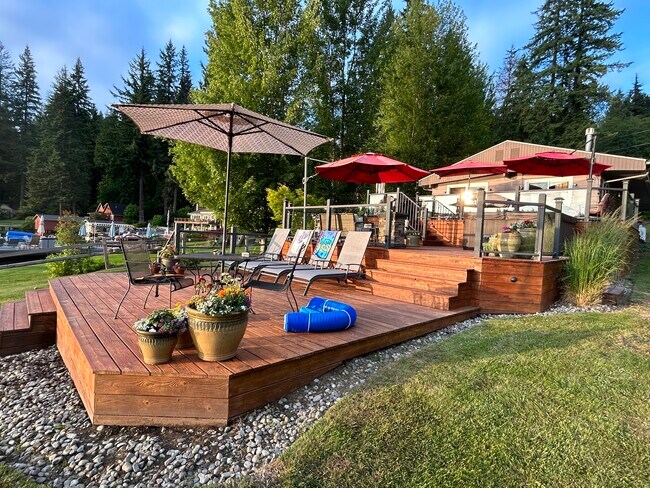 Photo - 2010 S Lake Roesiger Rd