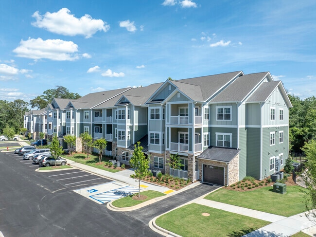 Langley Pointe