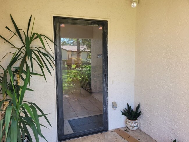 Photo - 2/2/1 townhome for rent in the Heather of Weeki Wachee